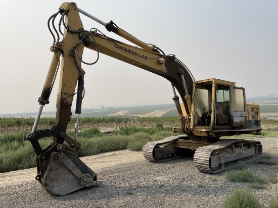 1985 Caterpillar 225 Hydraulic Excavator