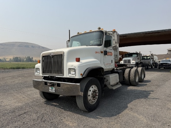 2004 International 5500i T/A Truck Tractor
