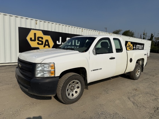 2008 Chevrolet Silverado 2500 HD 4X4 Pickup