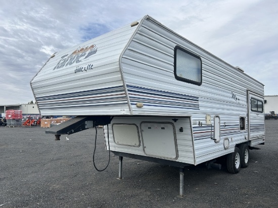 1999 Tahoe Glide Lite 5th Wheel RV Trailer