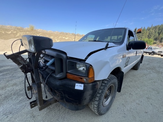 2001 Ford F250 SD Extra Cab 4X4 Pickup