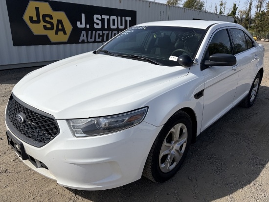 2013 Ford Taurus Sedan