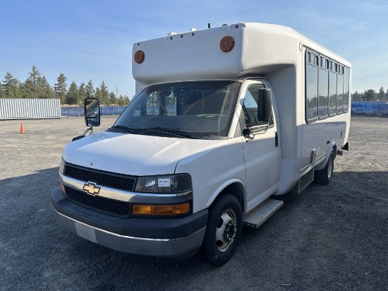 2016 Chevrolet Express Paratransit Bus