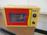 Wood Children's Play Microwave.