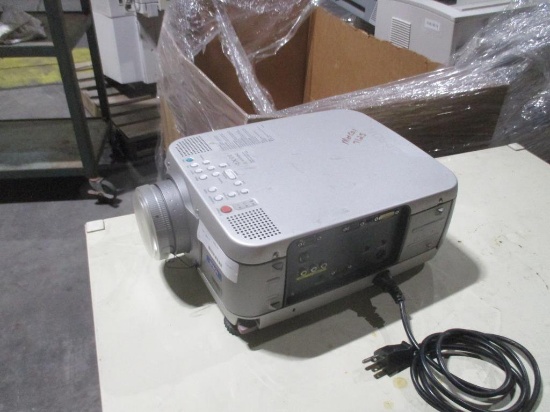 Epson Power Light 5600P LCD Projector