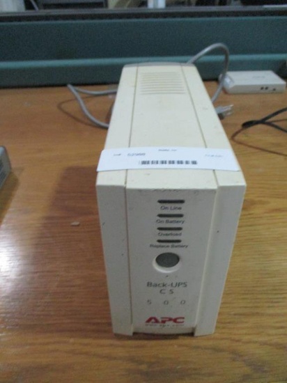 APC Back-UPS CS500 UPS System.