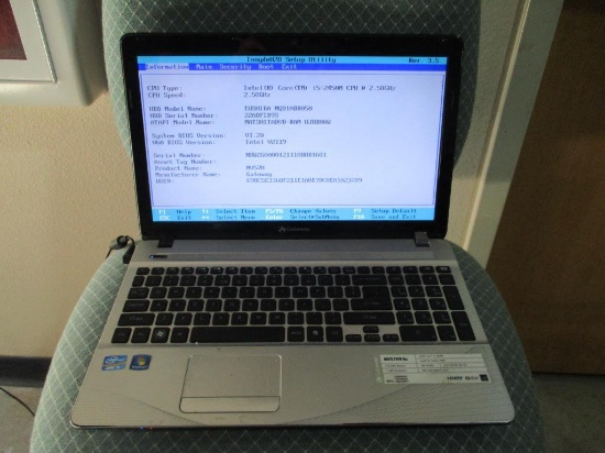 Gateway Laptop Computer NV57H94U.
