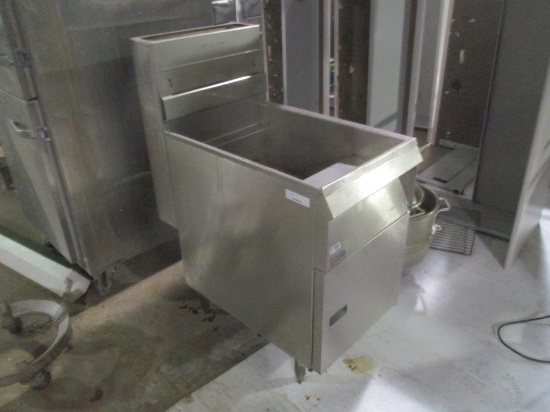 Pitco. Frialator 18SS Deep Fryer