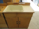 Wooden Children's Play Sink.