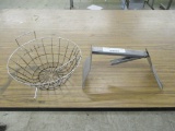 Stainless Steel Hot Pan Lifter & Basket.