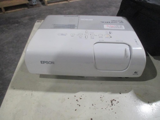 Epson EMP S5 LCD Projector