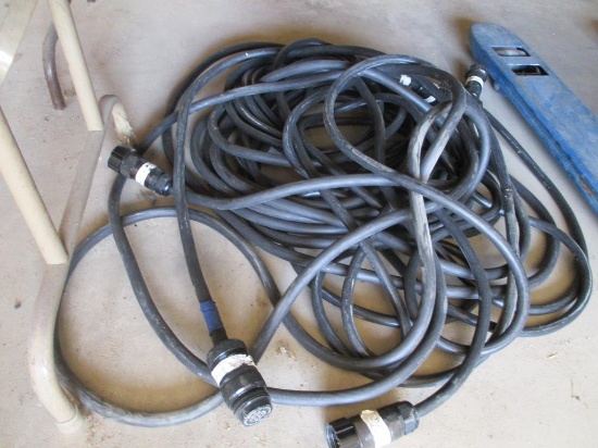 Asst Heavy Duty A/V Cables.