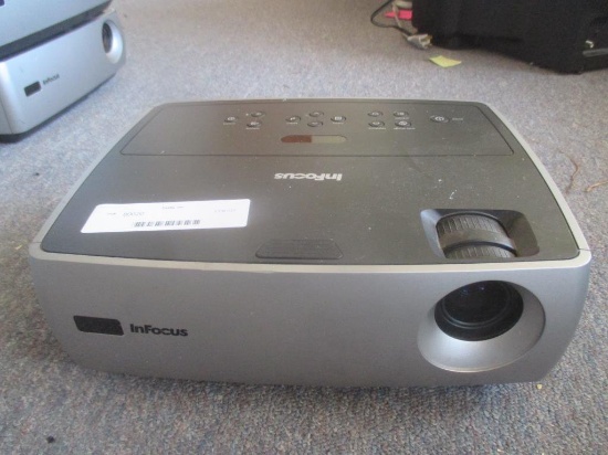 Infocus W240 LCD Projector