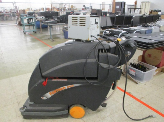 Triple S Panther 20B Floor Machine.