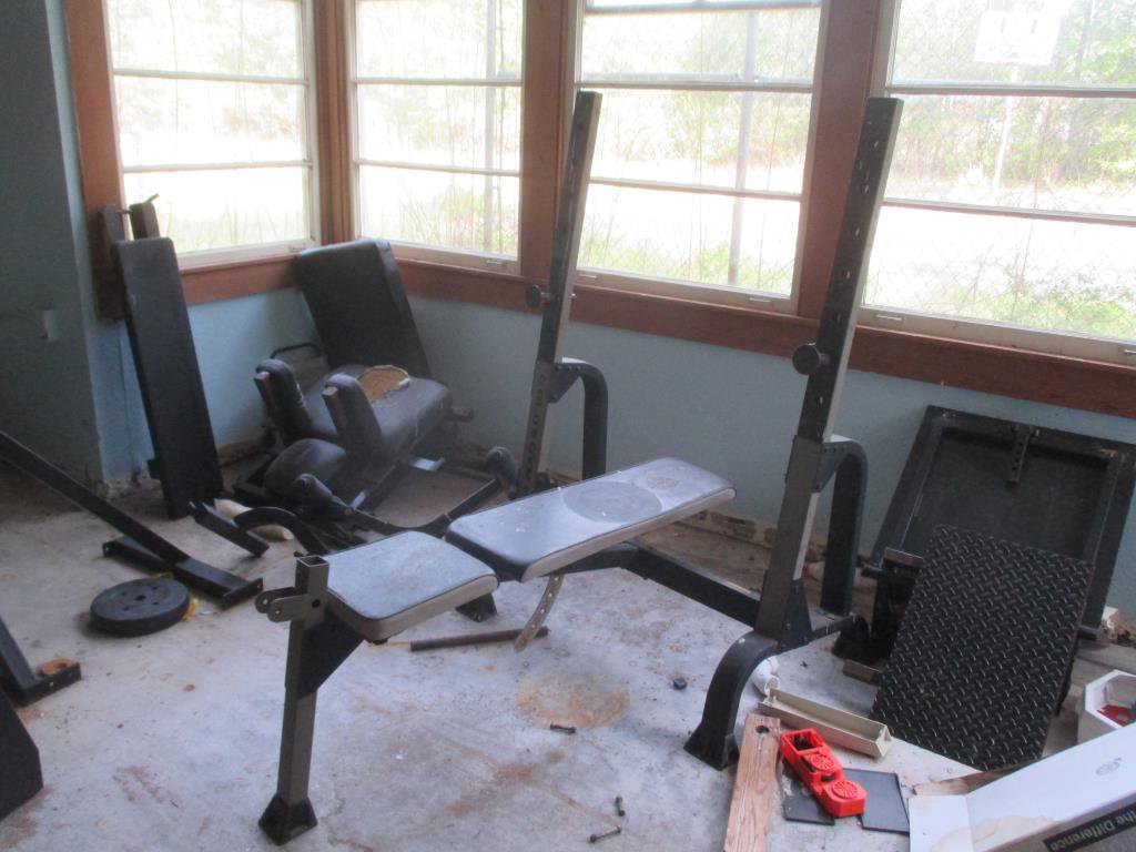 Golds Gym XR15 Weight Bench Proxibid