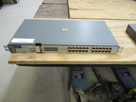 HP 24 Port Switch 2724 J4897A.