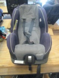Evenflo Child Car Seat.