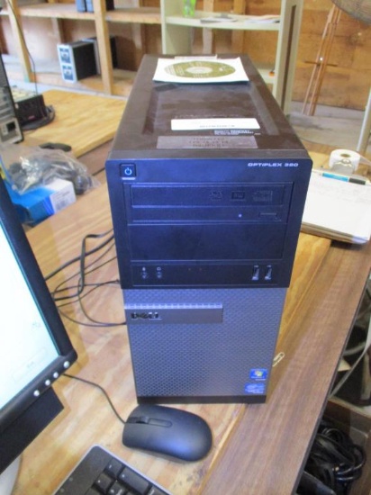 Dell OptiPlex 390 Desktop Computer.