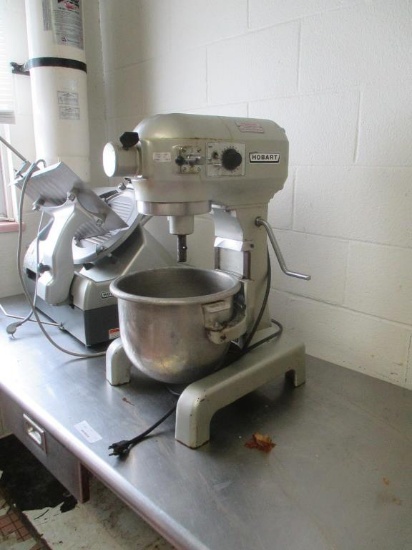 Hobart A-120T 20 Quart Mixer with Bowl