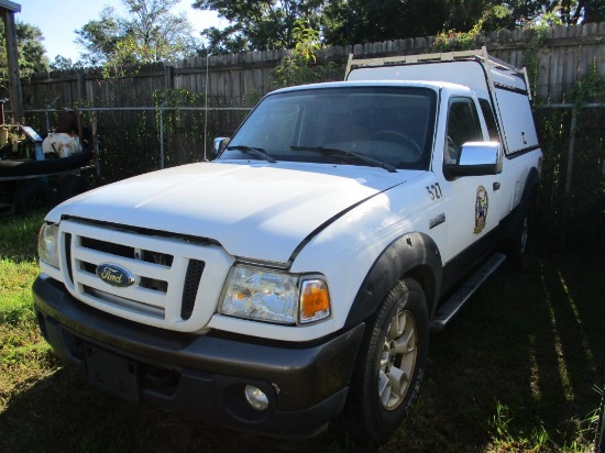 2008 Ford Ranger XL 4WD Pickup Truck.