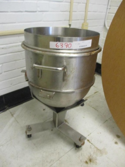 20qt Mixing Bowl on Rolling Stand.