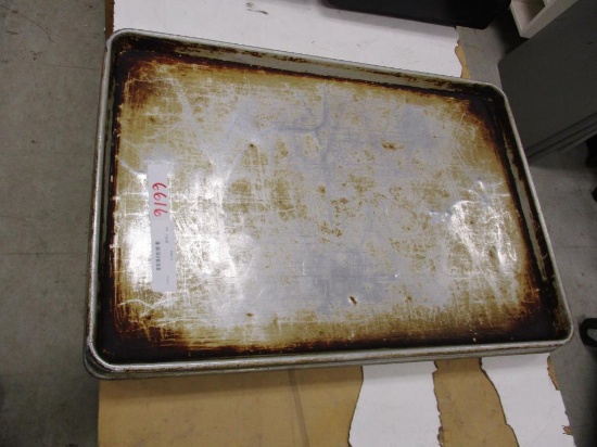 (4) Aluminum Sheet Pans.