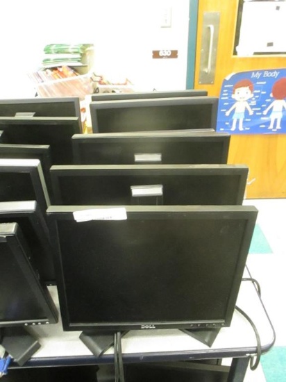 (6) Dell 19" LCD Monitors