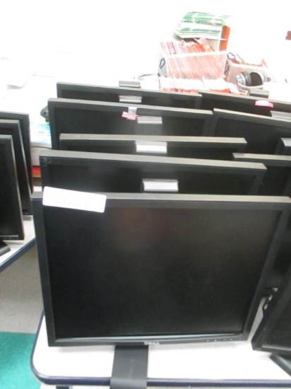 (5) Dell 19" LCD Monitors