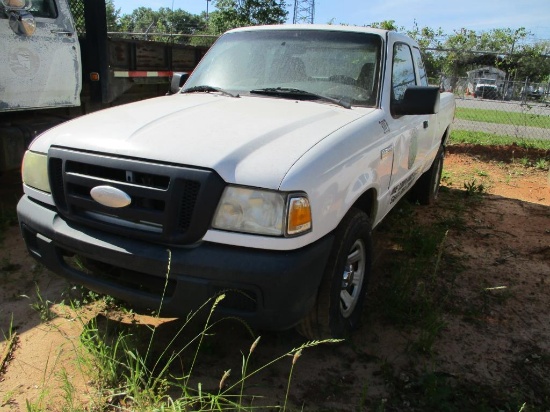 2006 Ford Ranger 4WD Extended Cab Pickup Truck.