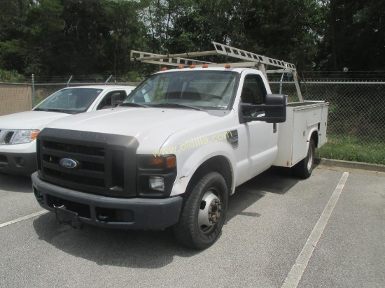 2008 Ford F350 Pickup Truck.