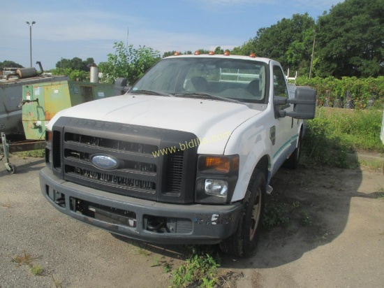 2008 Ford F-350 Pickup Truck.