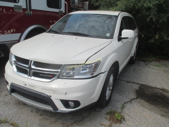 2013 Dodge Journey SXT 4 Door SUV.