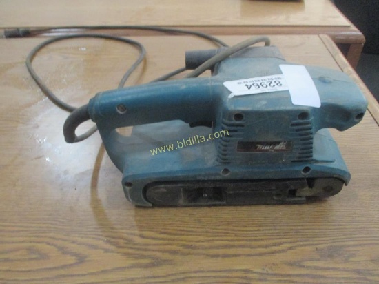 Makita 9910 Sander