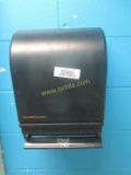 Vondehle Paper Towel Dispenser