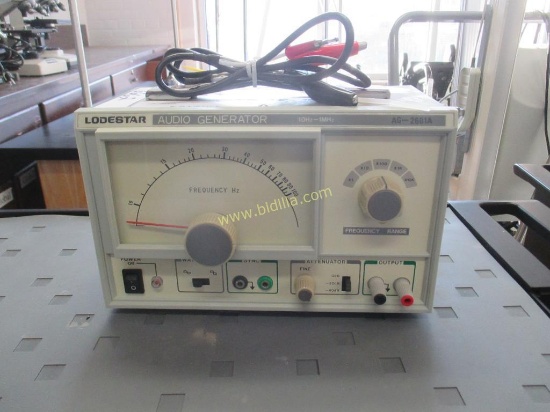 Lode Star AG-2601A Audio Generator.