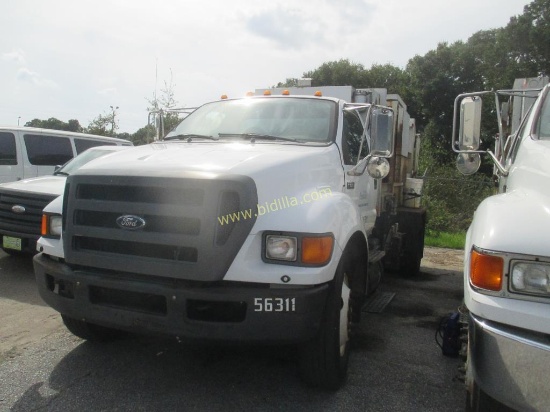 2011 Ford F-650 Garbage Truck