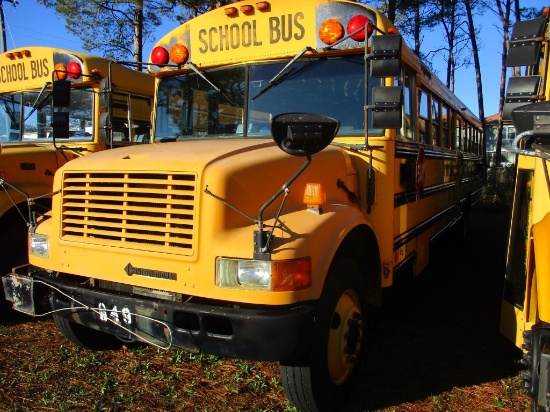 1995 Thomas Built School Bus International 3800.