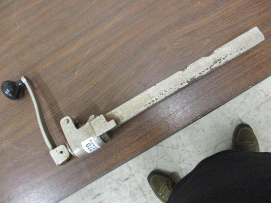 Edlund Commercial Can Opener Size 1.