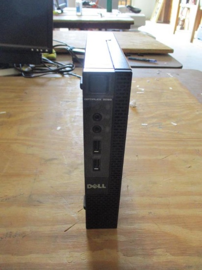 Dell OptiPlex 9020 Desktop Computer.