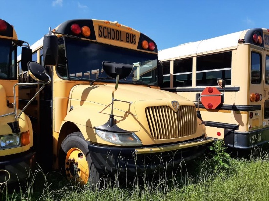 2005 International/Navistar CE School Bus