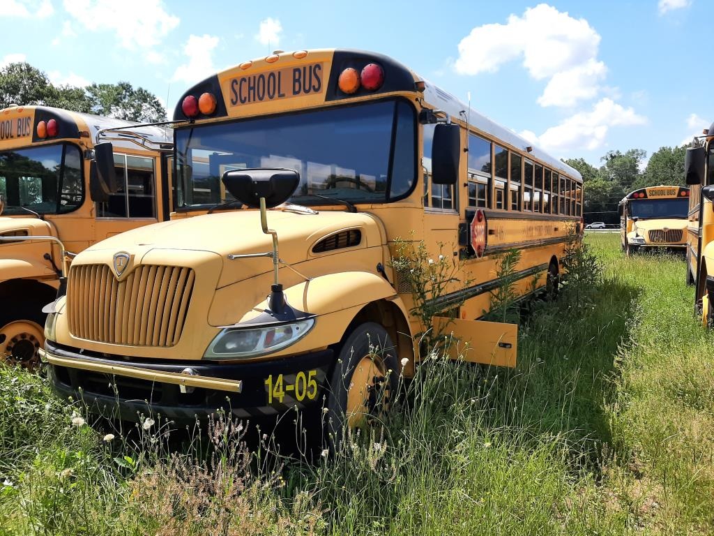 2005 International/Navistar CE School Bus | Online Auctions | Proxibid