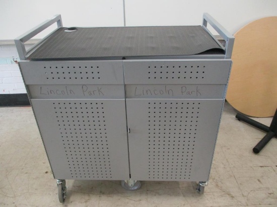 Metal Rolling Laptop Cart.
