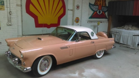 1956 Ford Thunderbird