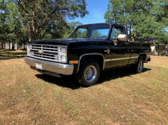 1985 Chevrolet C10 Silverado Pickup