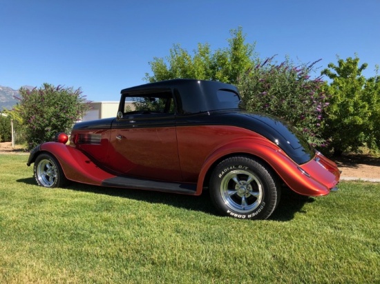 1934 Ford Custom