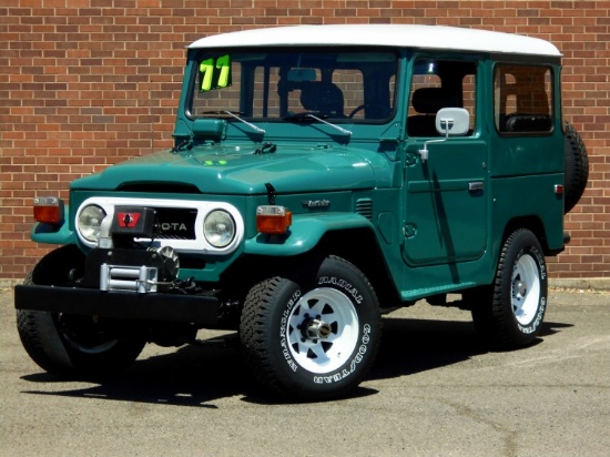 1977 Toyota FJ40 Land Cruiser