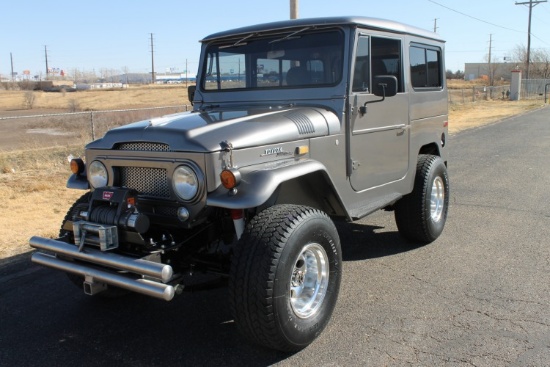 1969 Toyota FJ Landcruiser