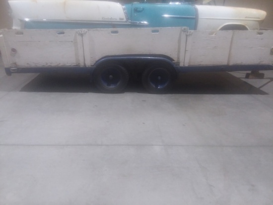Trailer-with lot 556