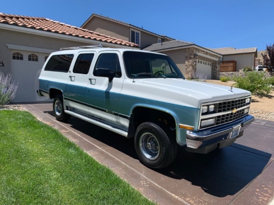1990 Chevrolet Suburban 1500