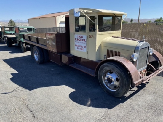 1928 Fageol Truck